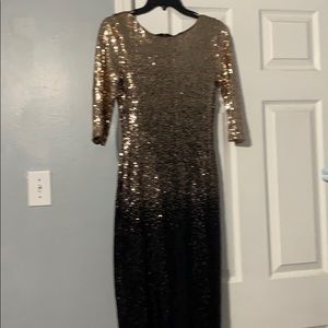 Black and gold sequin fitted dress